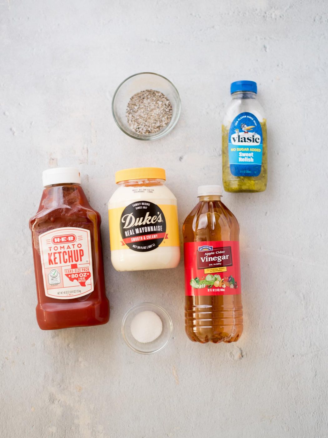 ingredients to make a house favorite burger sauce