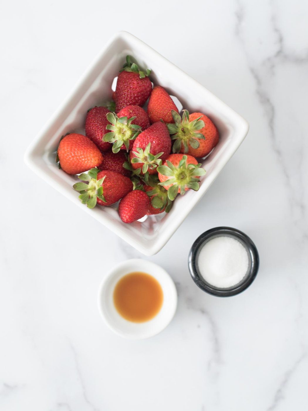 ingredients for sweet strawberry topping