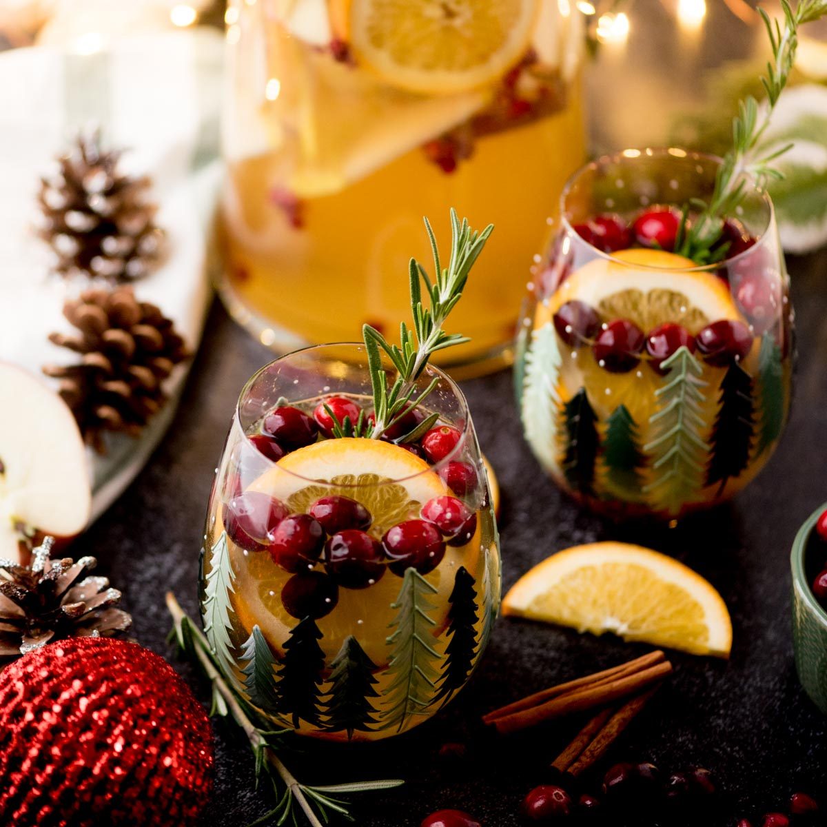 Home-style White Christmas Sangria