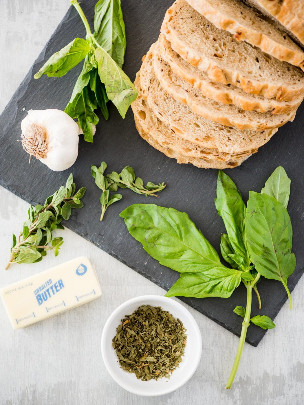 ingredients for straightforward garlic bread