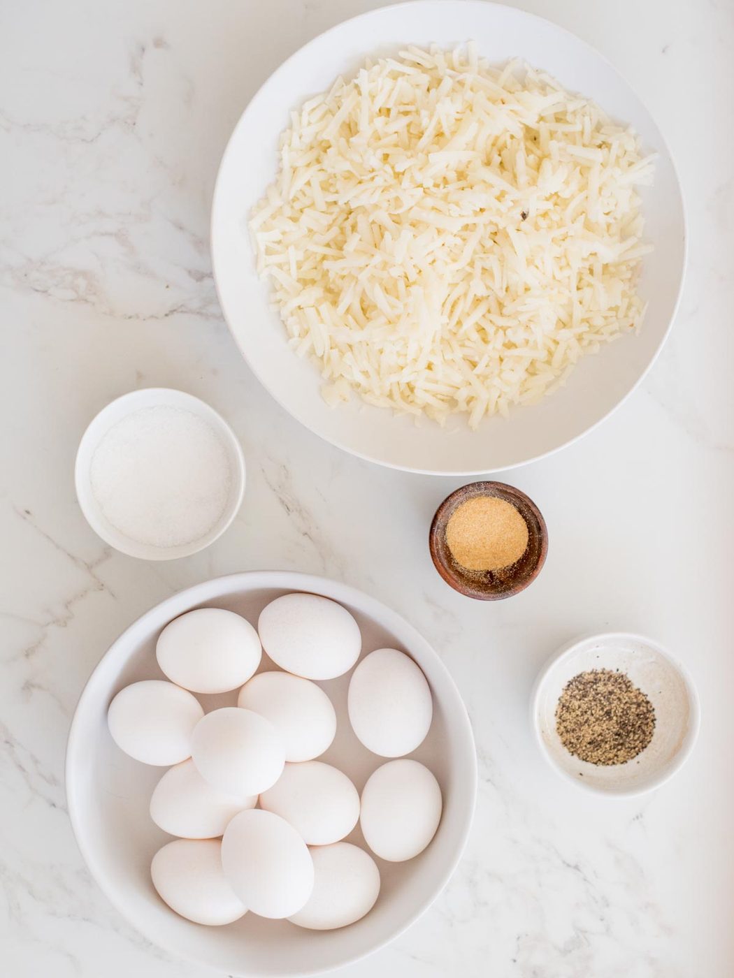 ingredients to make eggs in a basket