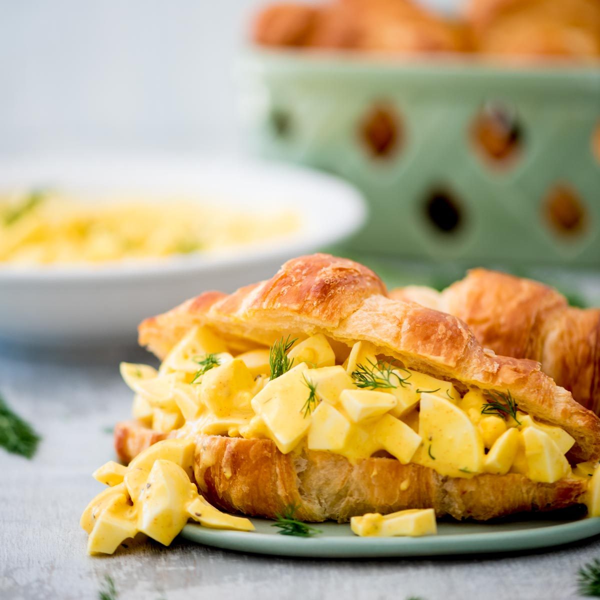 Classic Egg Salad with Dill – Straightforward Wrap or Tea Sandwiches
