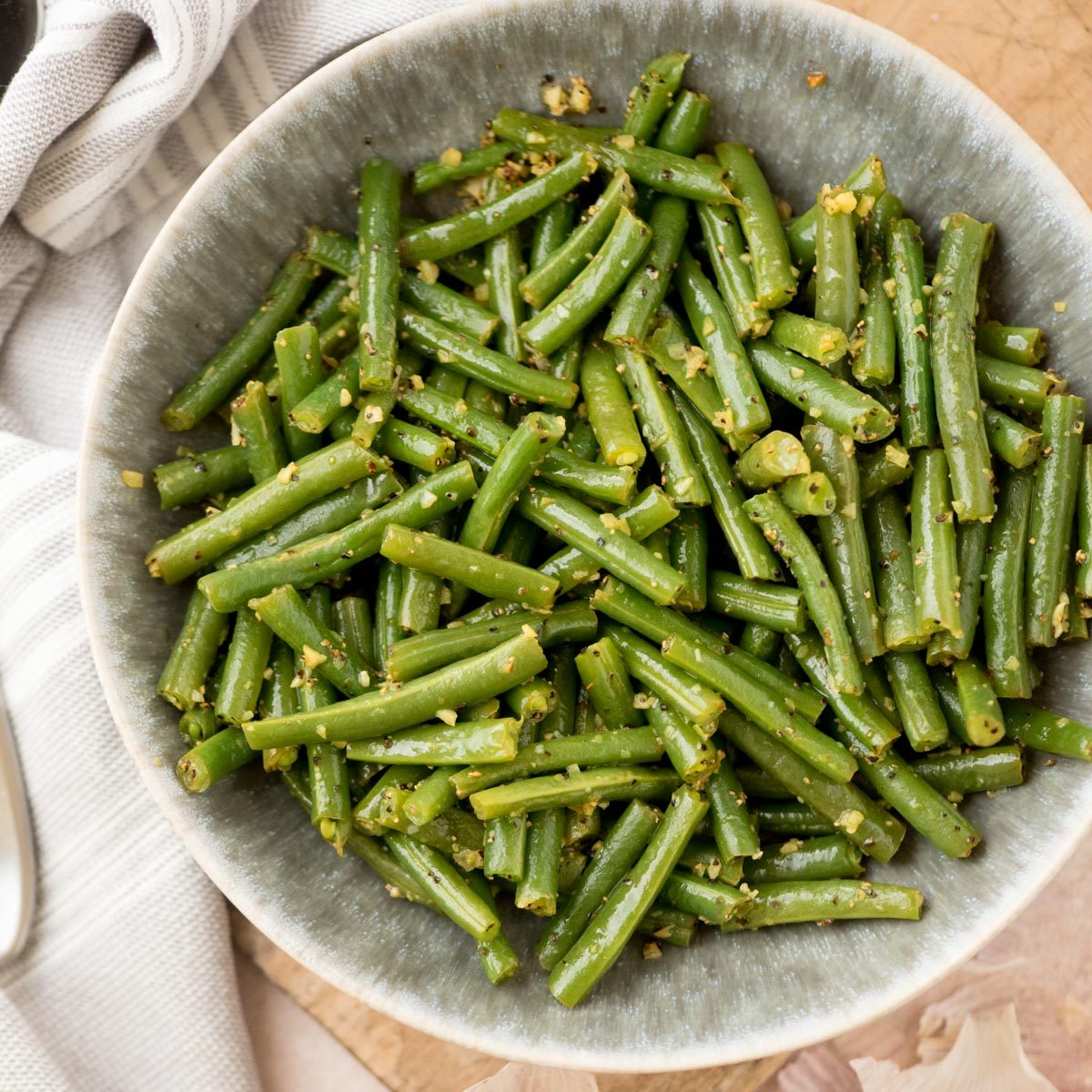 From-scratch Green Beans in Garlic