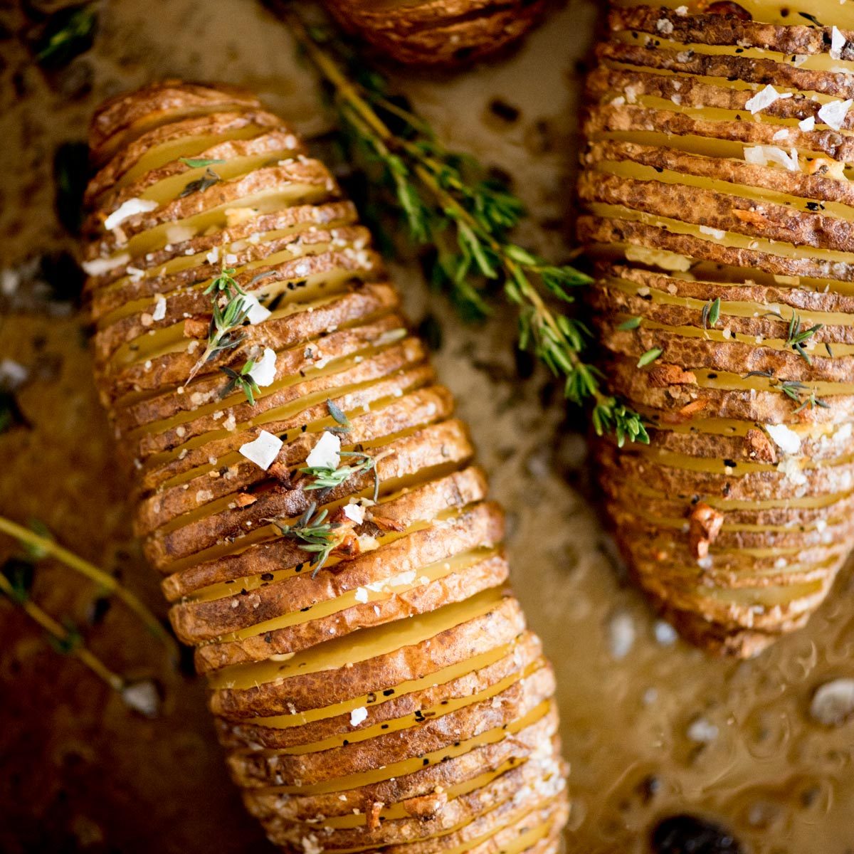 Home-style Garlic Hasselback Potatoes