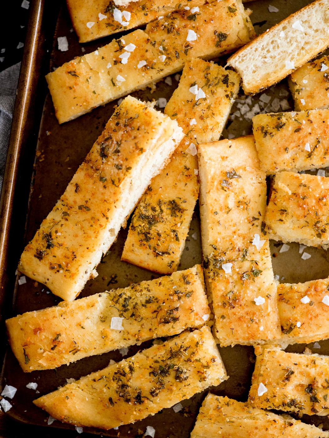 parmesan garlic breadsticks