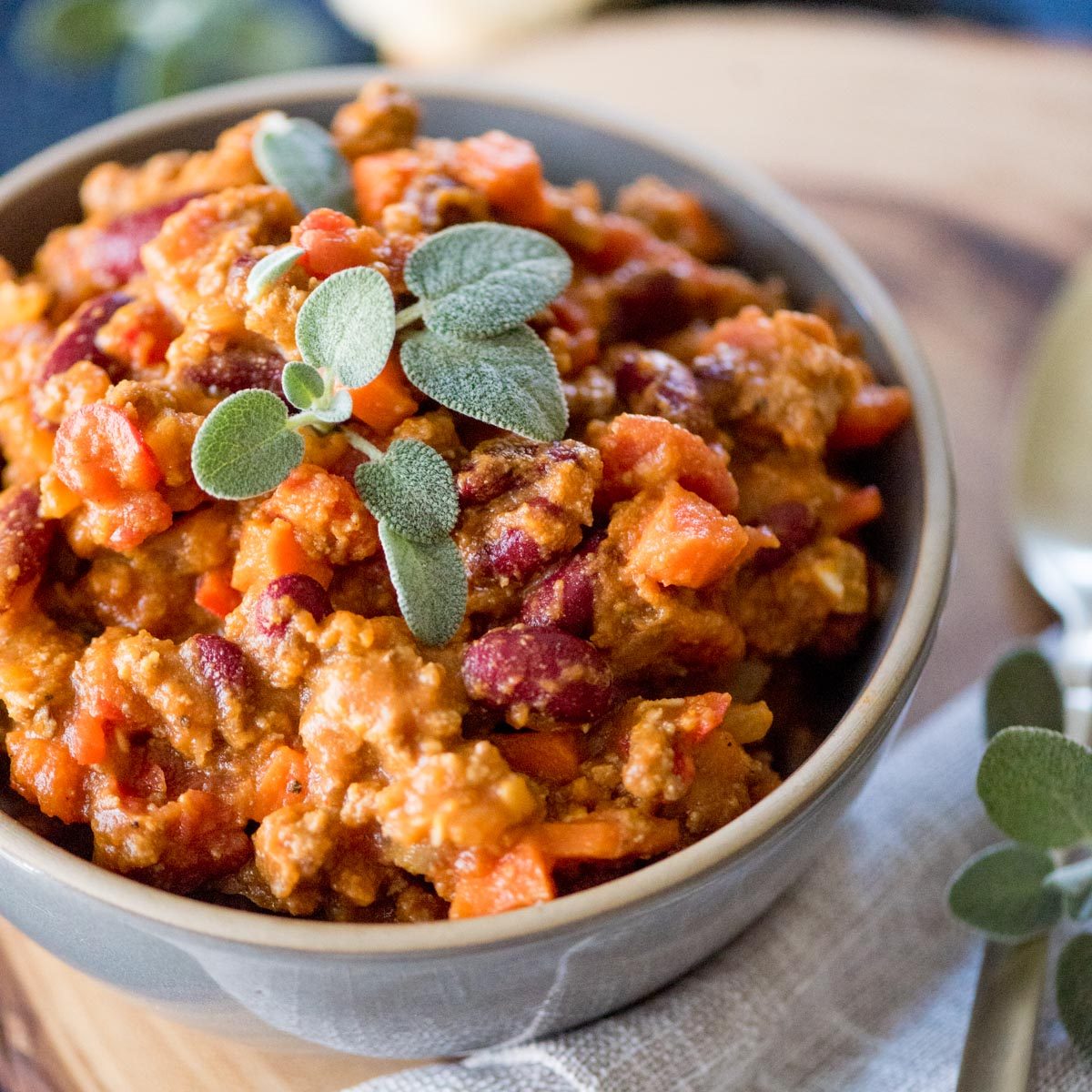 Home-style Ground Beef Pumpkin Chili
