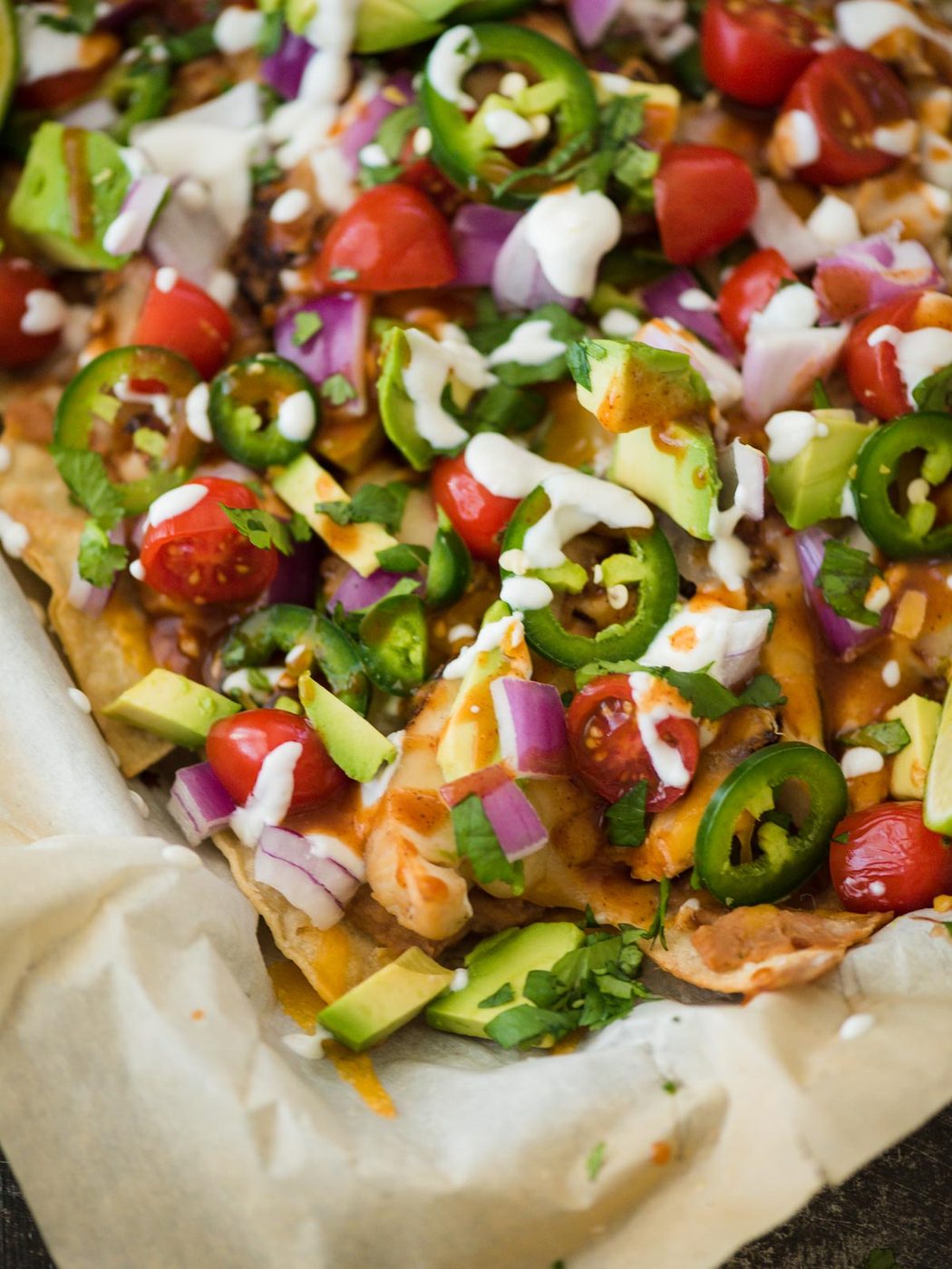 simple sheet pan chicken nachos