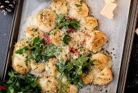 Festive Christmas Tree Pull-Apart Bread