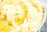 Velvety Smooth Instant Pot Mashed Potatoes