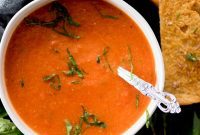 Comforting Roasted Tomato Basil Soup
