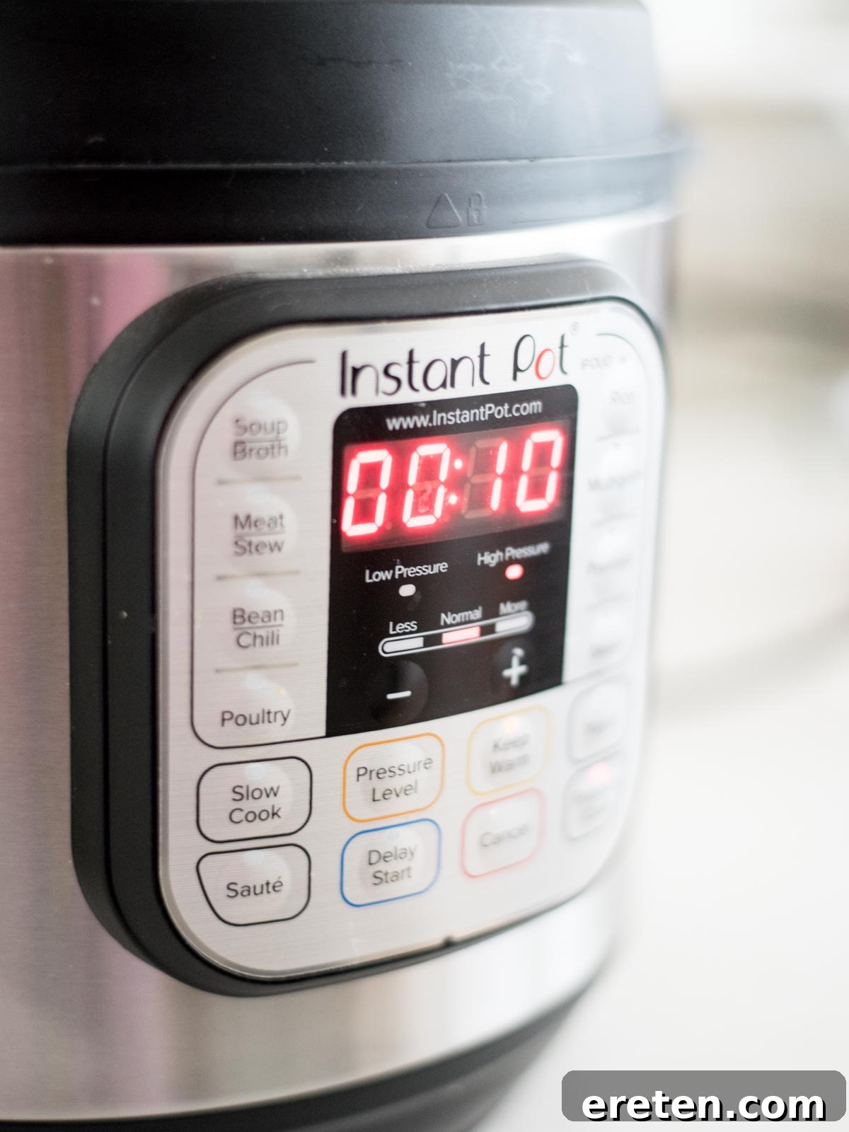 Foolproof Hard Boiled Eggs in Instant Pot 6 Instant Pot display showing the timer set for cooking eggs.