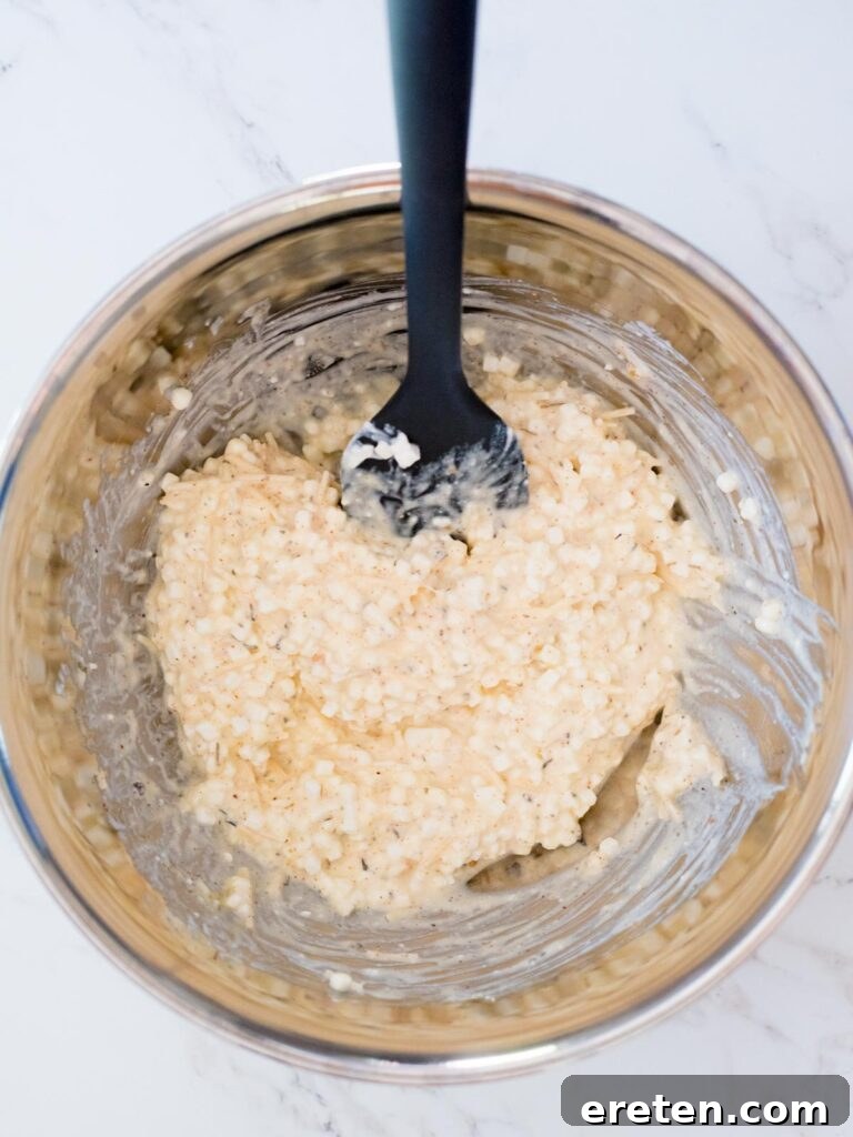 crockpot lasagna cheese filling in a mixing bowl
